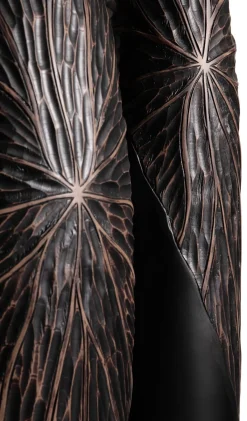 XOOON Faye vaas H75cm in de kleur Zwart - COCOmaison