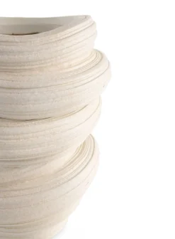 XOOON Juul vaas H32,6cm in de kleur Crème - COCOmaison