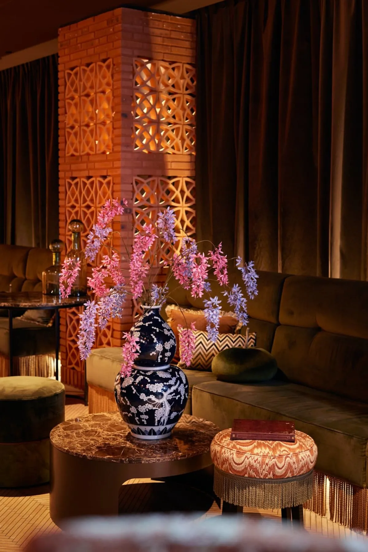 Online XOOON Ling vaas H61cm in kleur Blauw shop je bij COCOmaison