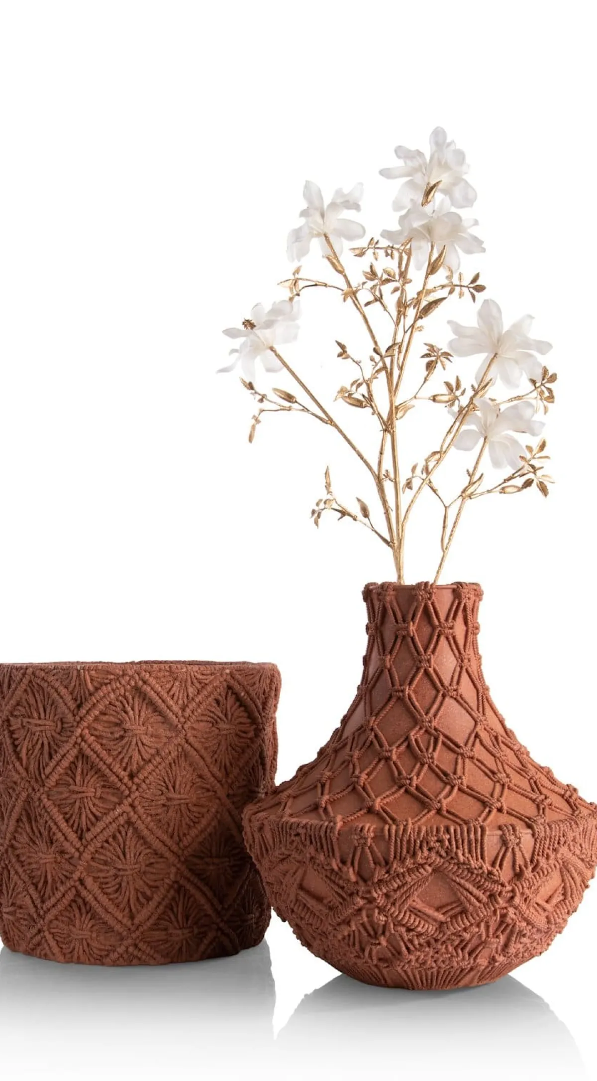 Hot XOOON Maeve vaas H33cm in de kleur Terra Cotta - COCOmaison