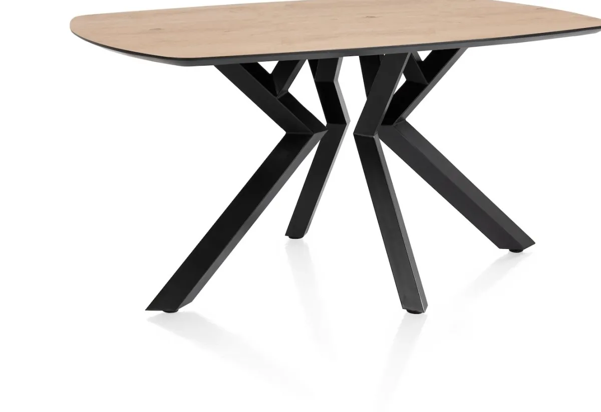 XOOON Masura ovale eettafel met zwarte metalen poot 150x105cm