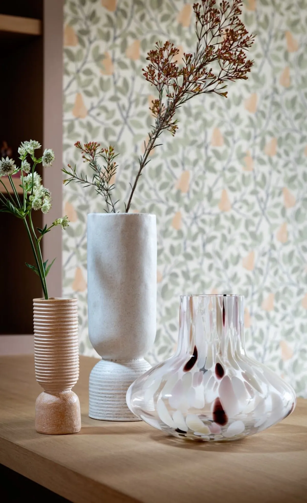 Sale XOOON Nova vaas H30,5cm in de kleur Wit - COCOmaison