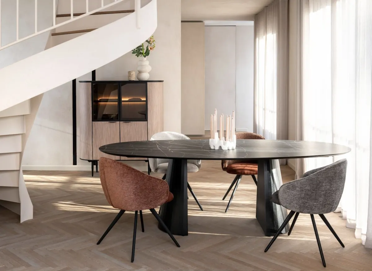 Outlet XOOON OWEN armstoel 4-poots zwart (ROB) - draaibaar -