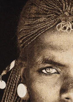 Outlet XOOON Samburu Warrior schilderij in de kleur Multi Color - COCOmaison