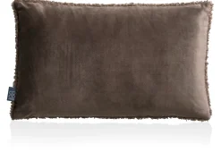 Online XOOON Teddy kussen 30x50cm in de kleur Bruin - COCOmaison