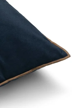 Discount XOOON Tim kussen 45x45cm in kleur Blauw shop je bij COCOmaison