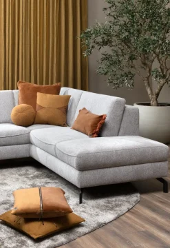 Online XOOON Timeless Mila kussen 30x50cm in de kleur Geel - COCOmaison