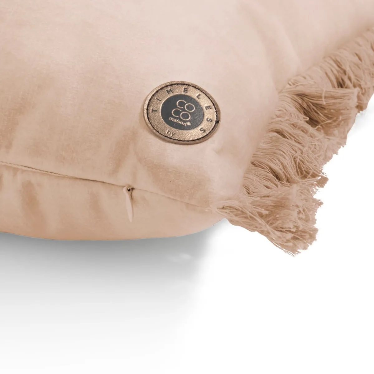 Clearance XOOON Timeless Mila kussen 30x50cm in de kleur Camel - COCOmaison