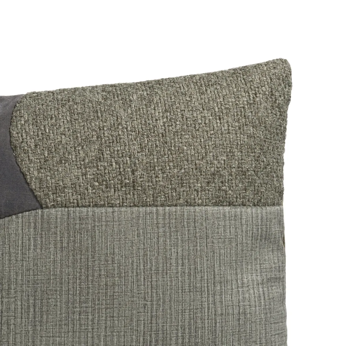 Clearance XOOON Timeless Scarlett kussen 30x50cm in de kleur Olijf - COCOmaison