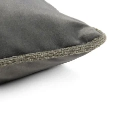 Clearance XOOON Timeless Sean kussen 60x60cm in de kleur Olijf - COCOmaison